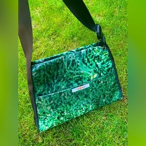 Vy & Elle Green Vintage Shoulder Bag